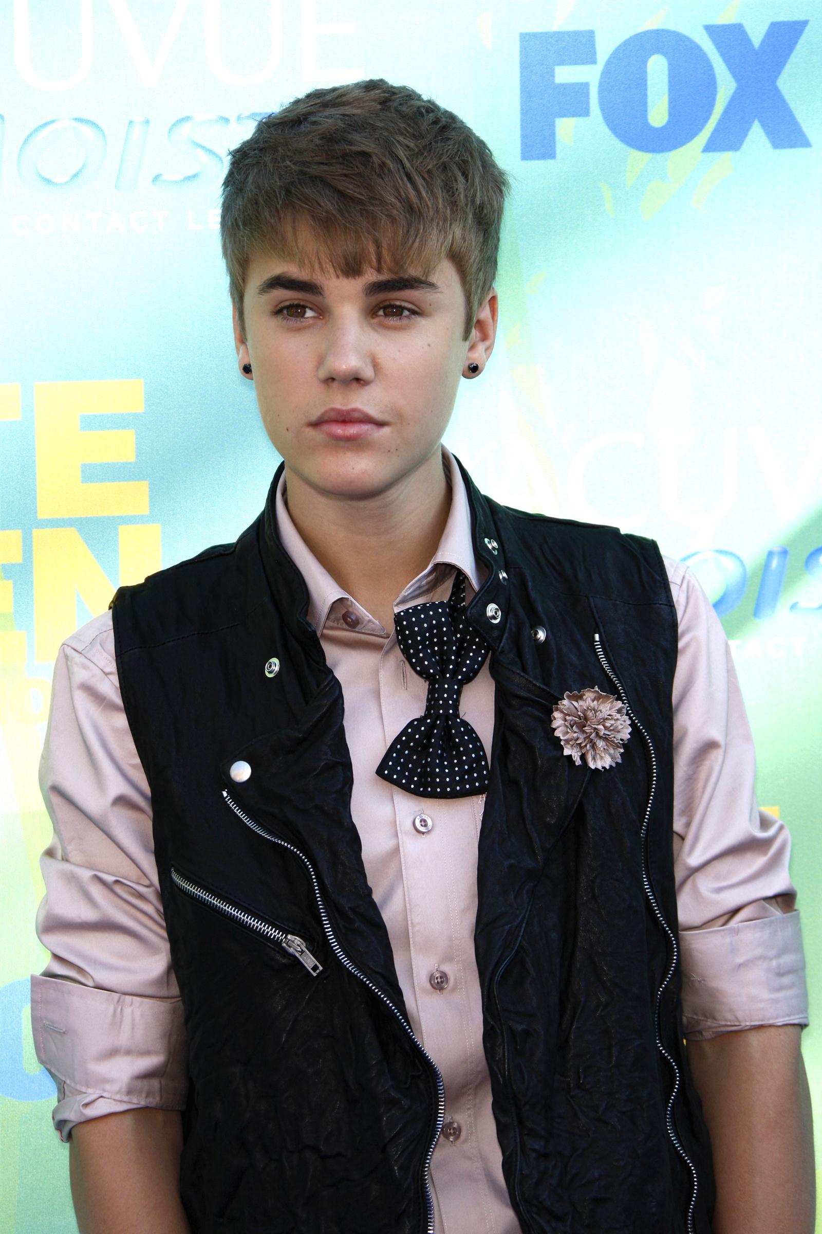 Justin Bieber at Teen Choice Awards 2011 photos | Picture 59028